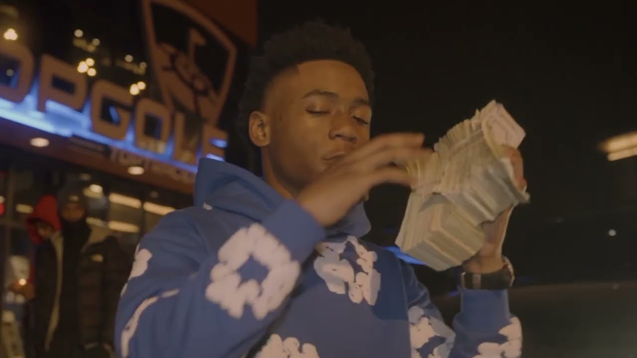 B2Gmanman - &ldquo; ME vs ME &ldquo; ( official music video )