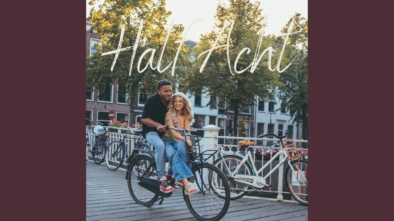 Half Acht