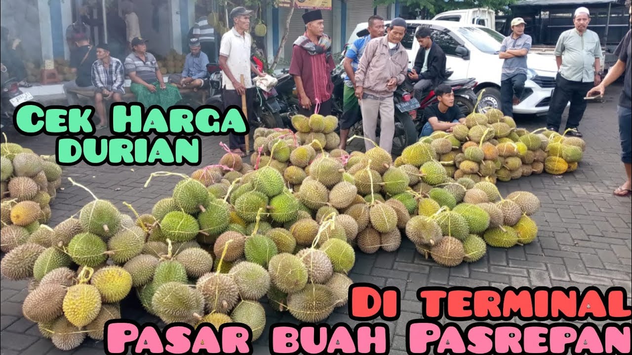 Suasana Durian di terminal pasar buah Pasrepan kabupaten Pasuruan Jawa Timur 