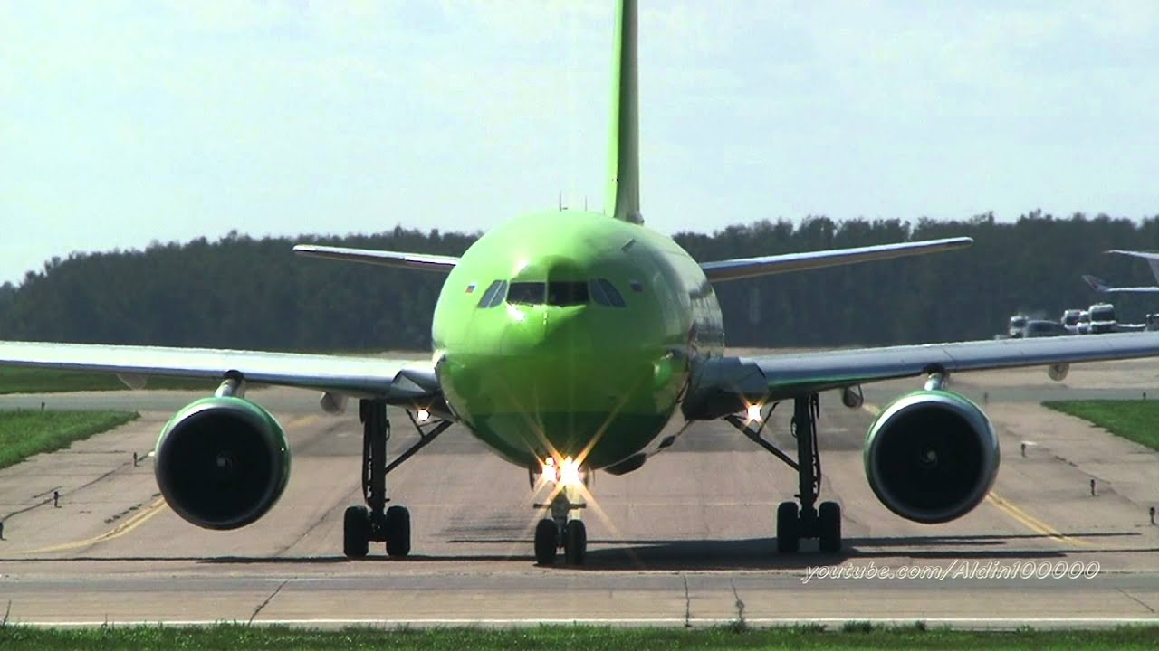 A319+A310 S7 in Domodedovo.