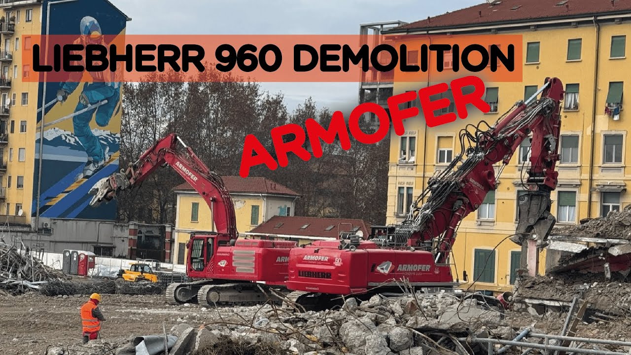 LIEBHERR 960 DEMOLITION ARMOFER - Demolizione a Milano! #liebherr #demolition #milano