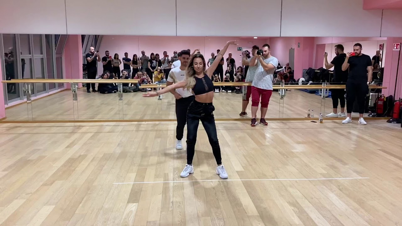 Luis y Andrea workshop demo