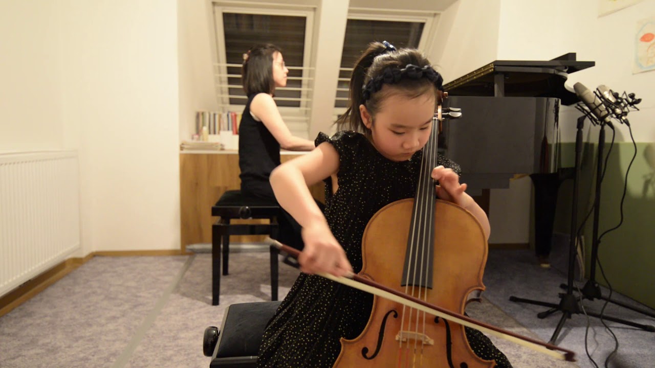 Danse Rustique by W. H. Squire played by Kanon Huang (6 years old)