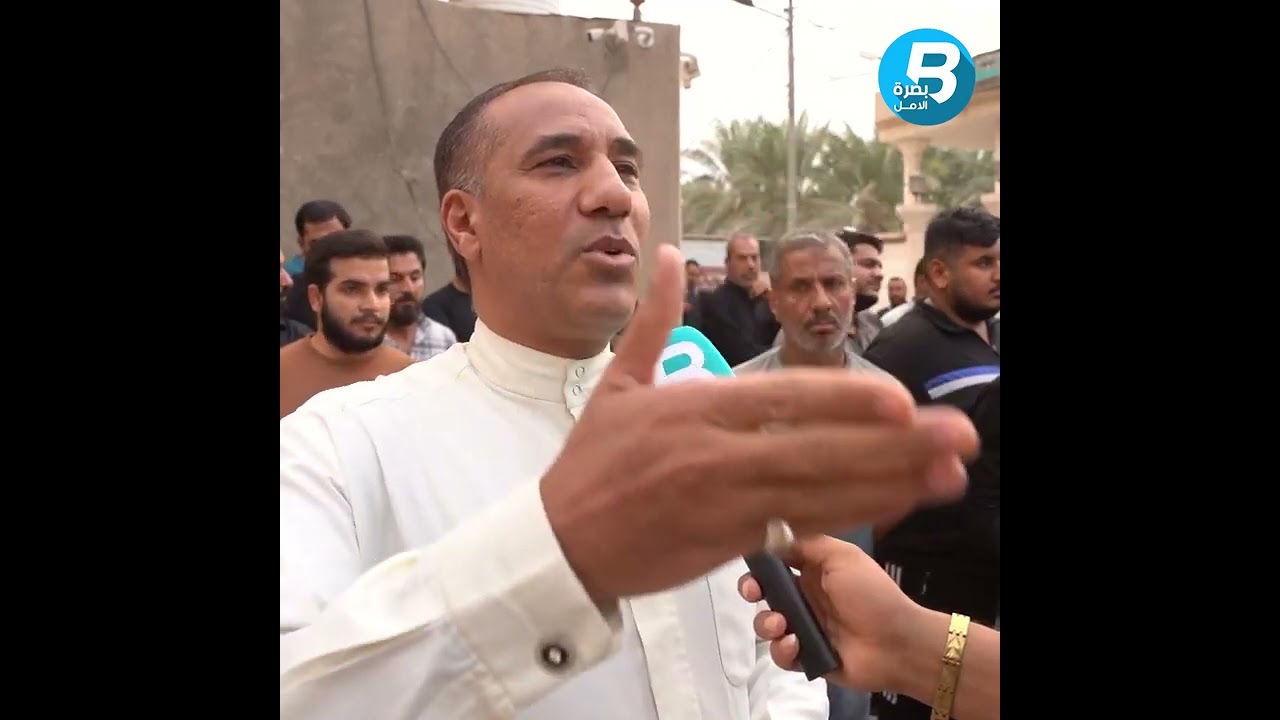 وقفة احتجاجية لأهالي ابي الخصيب منطقة '' السراجي'' يطالبون فيها بشمولهم بالمشاريع
