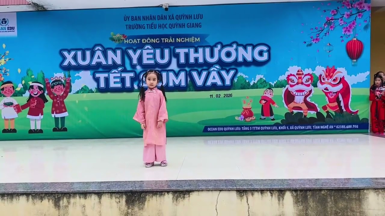 PAO  MÚA EM CHÀO TẾT