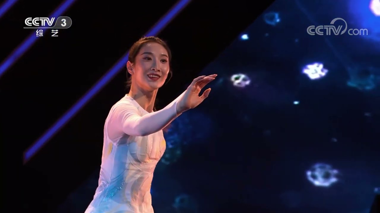 [2023春晚倒计时]《荏苒》 表演：朱瑾慧|CCTV春晚