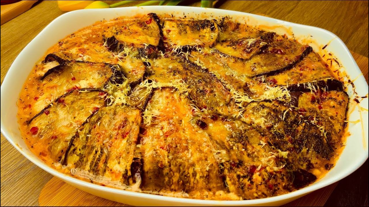 Ich habe noch nie so leckere Auberginen gegessen. Ein einfaches aber leckeres Rezept.