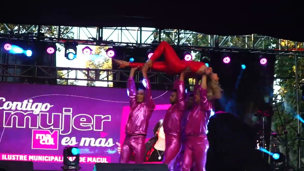 “Hay que venir al sur” Anastasia Knyazeva, Doble de Raffaella Carrá en Chile