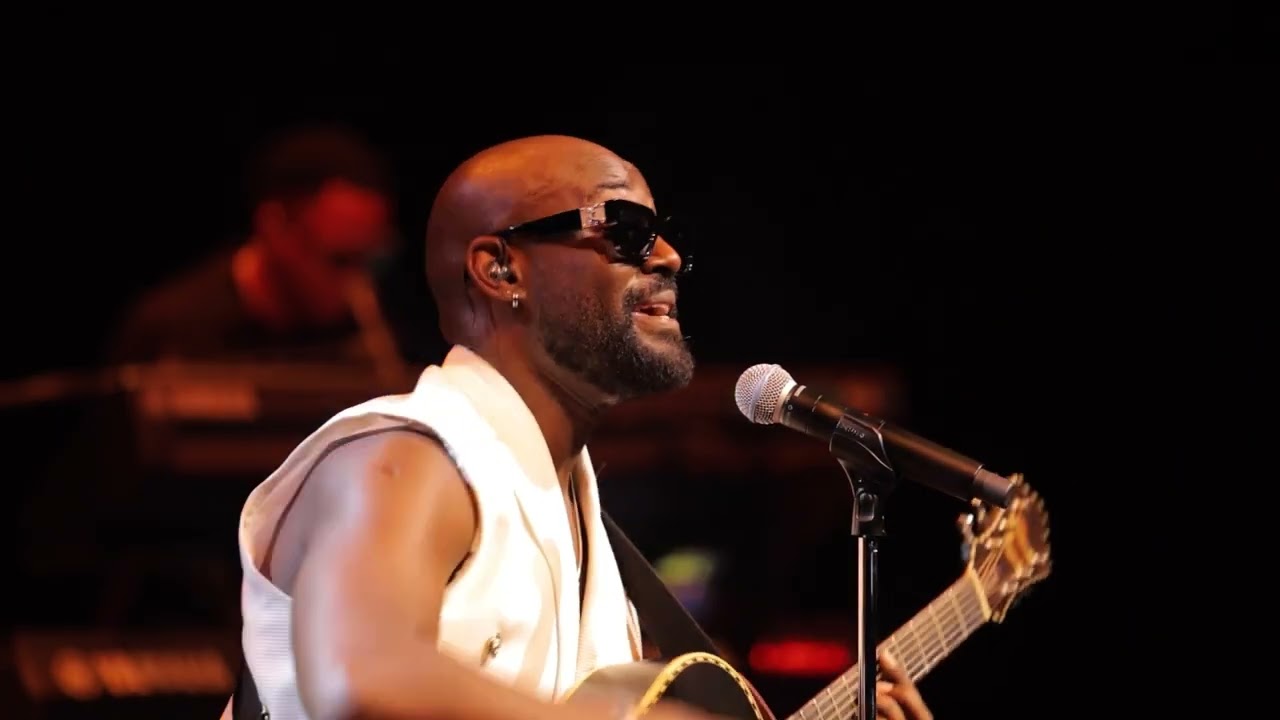 MAURICE KIRYA - AGENDA (Live in Kampala,Uganda)