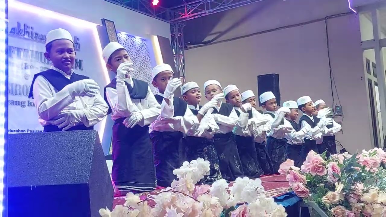 Tarian islami [RUDDAT] MIFTAHUL ULUM KE 27TH