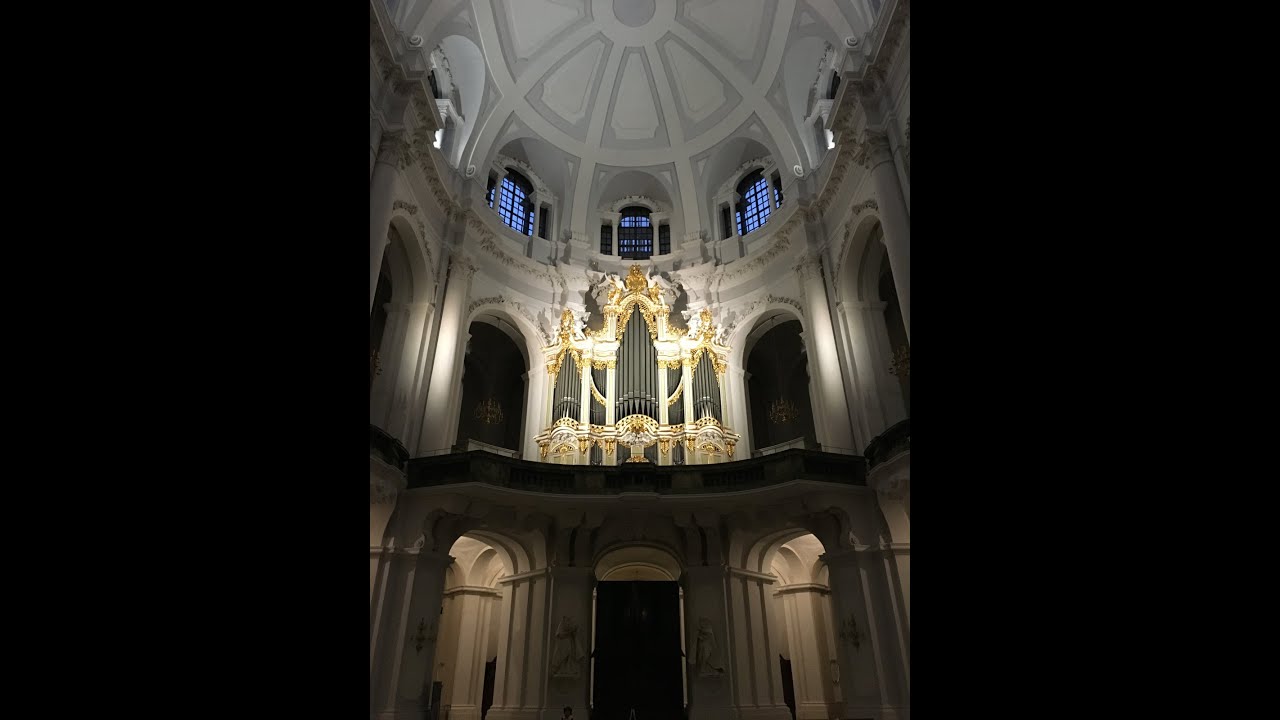 Sachsen - Dresden - Katholische Hofkirche