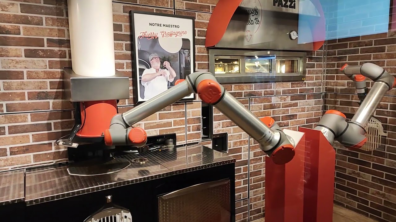 Pazzi Pizza Paris  - El Robot que hace de manera automatizada la pizza
