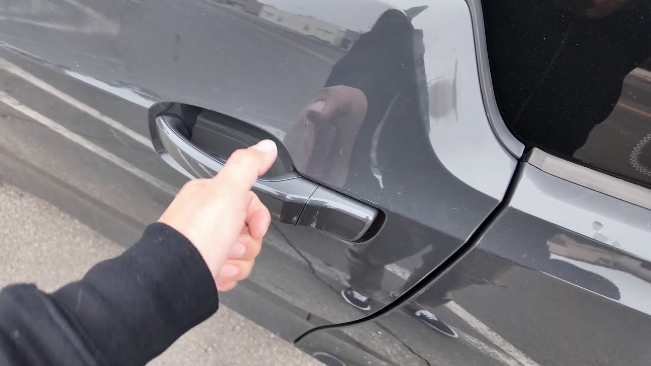 Aftermarket comfort access kit on the BMW i3