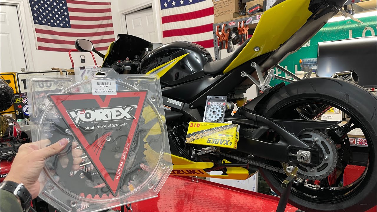 Установка цепи и звездочек на Suzuki GSXR 1000. Звездочки Vortex и цепь DID!