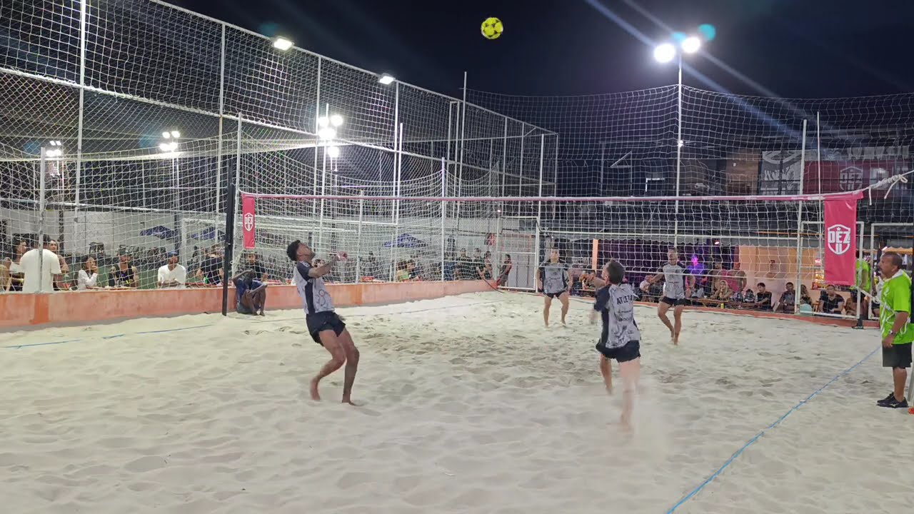 Semifinal 2: Michel e Loirinho vs. Enzo e Dudu
