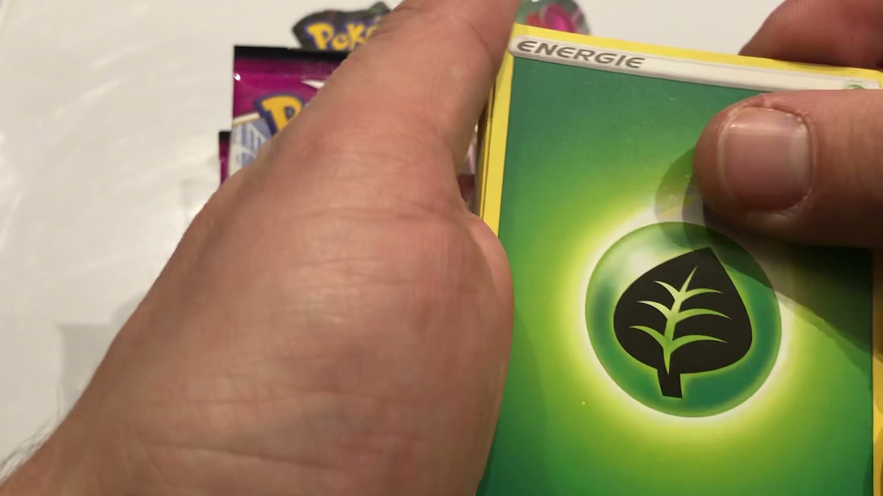 Opening Pok&eacute;mon Fusionsstrike