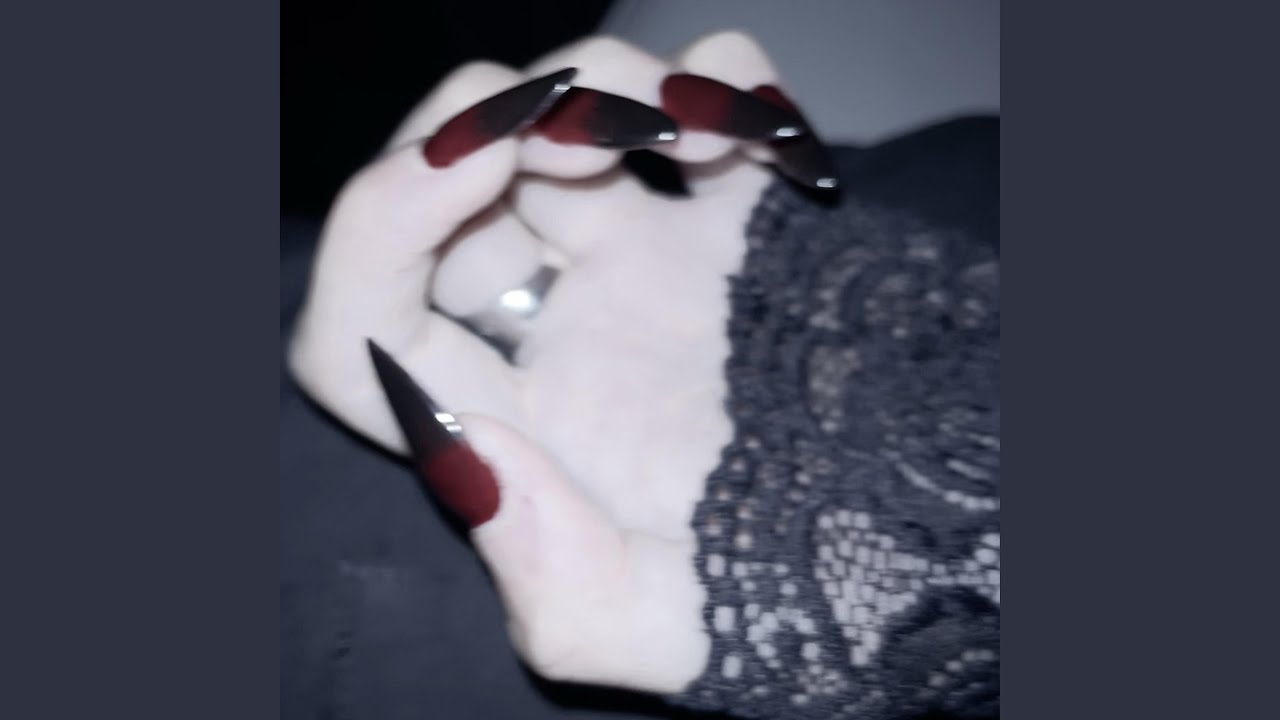 vampire goth chick