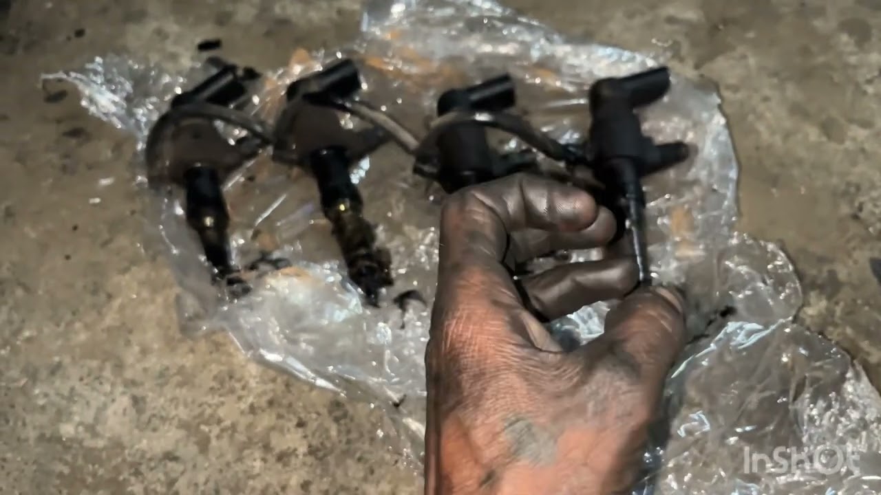 Ford fiesta  engine oil consumption complaint (@skilledmechanictamil )