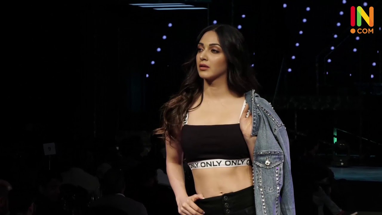 KIARA ADVANI RAMP WALK FOR ONLY