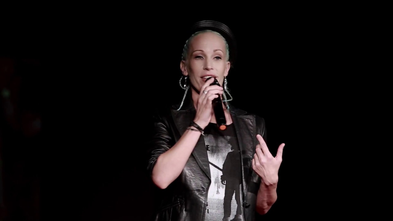 A bennünk élő amazon | Anna Pásztor | TEDxLibertyBridgeWomen