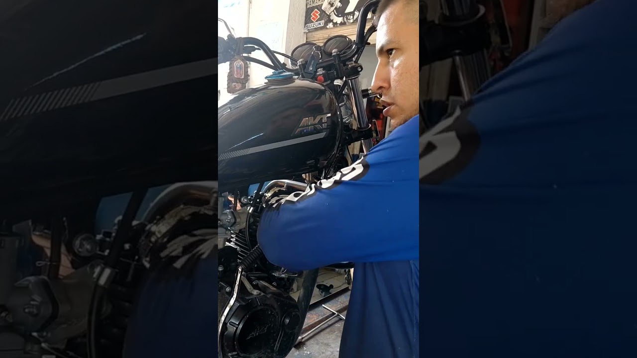 Como calibrar las válvulas de una moto china (nkd akt ,akt chr, frattelly,entre otras) 