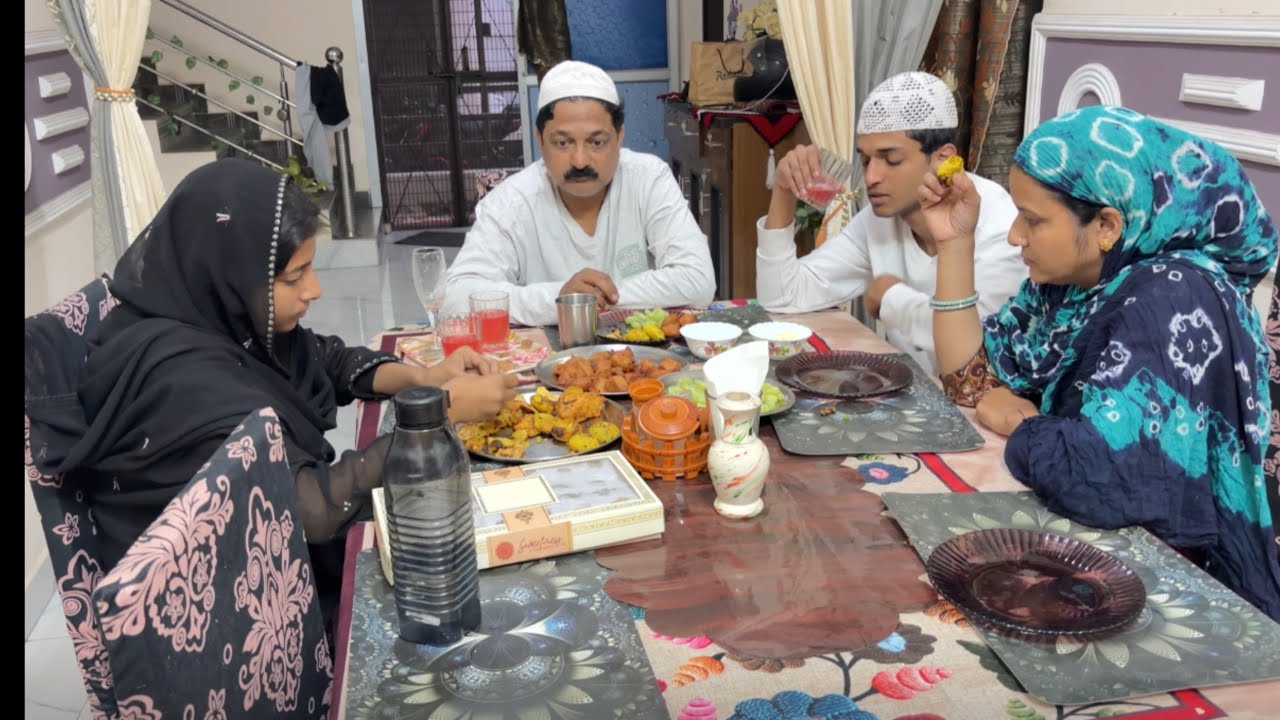 Beta bada ho gaya 😭 bike se ghumne nikle 🥰 #ramadan #ramzan #iftar 