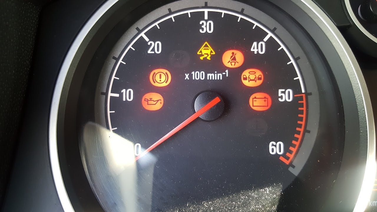 Отключение ESP  Opel Zafira b 2006