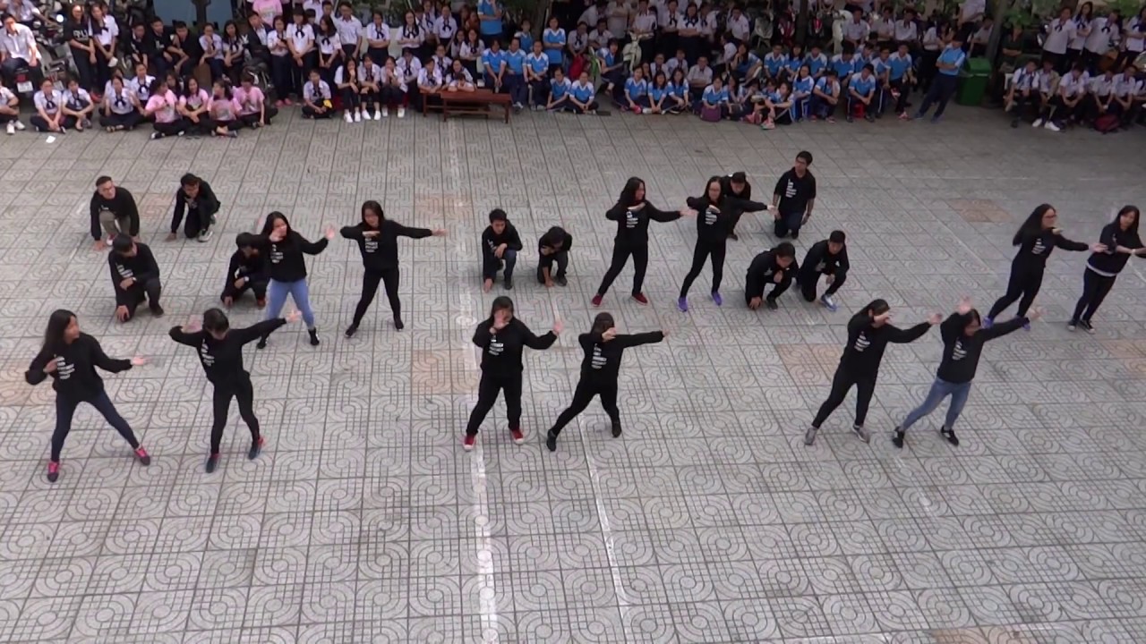 Flashmob 2017 - 10CL - THPT Gia Định