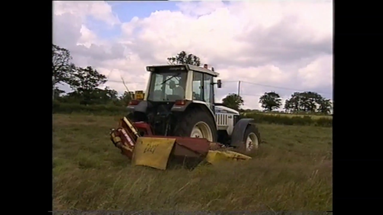 LAMBORGHINI 115 AND LELY MOWER