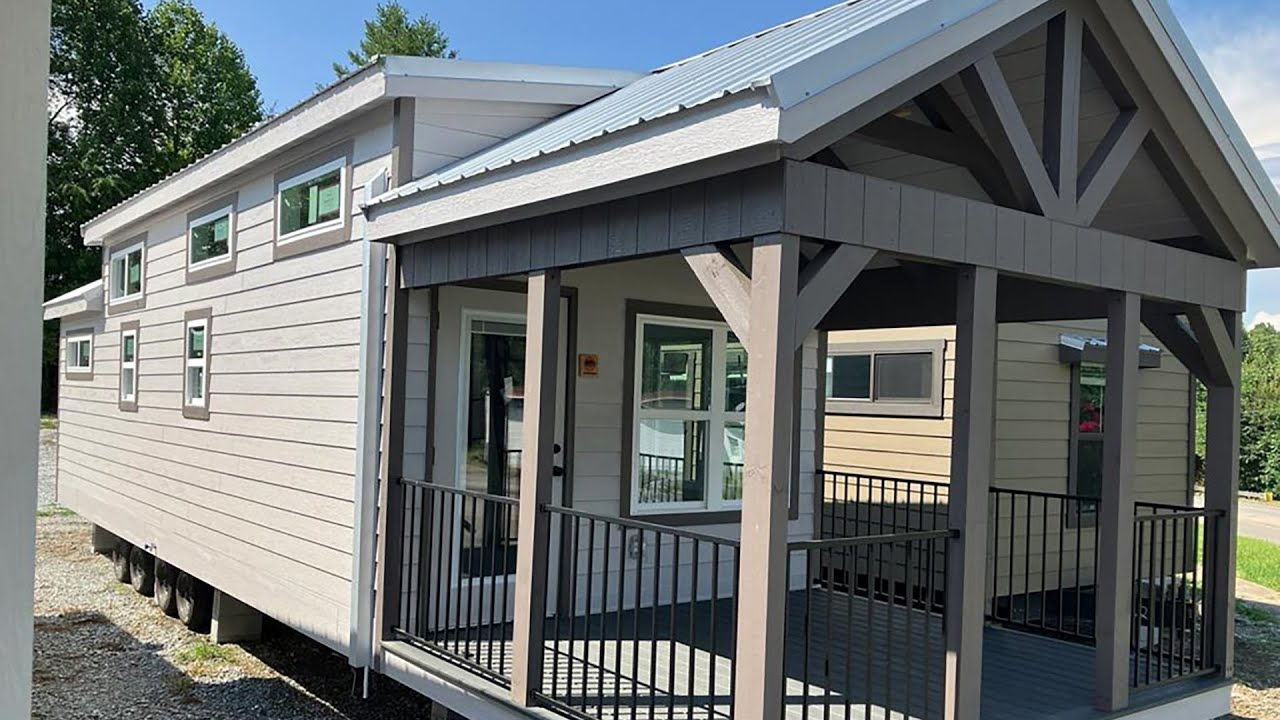 Smoky (TL-1146) Tiny Home (staged)