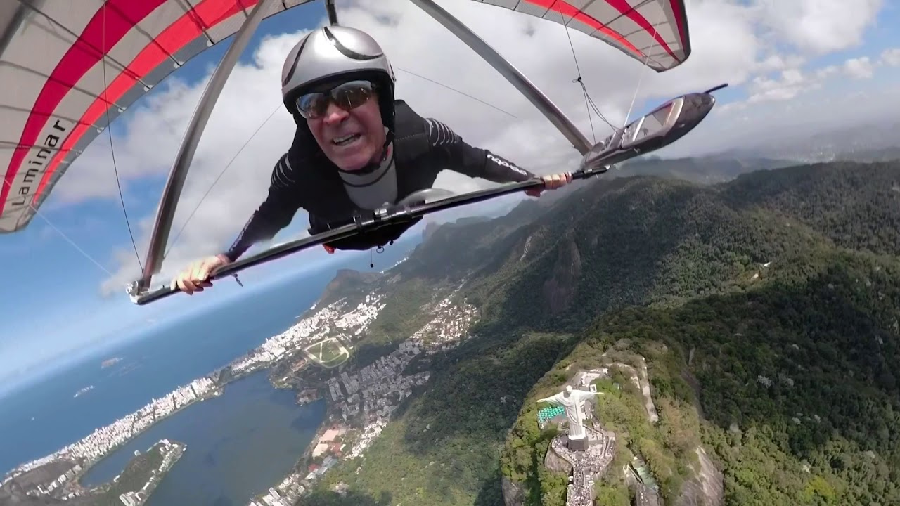 Flying in Rio de Janeiro and on the Christ the Redeemer. First experience with #GoproFusion