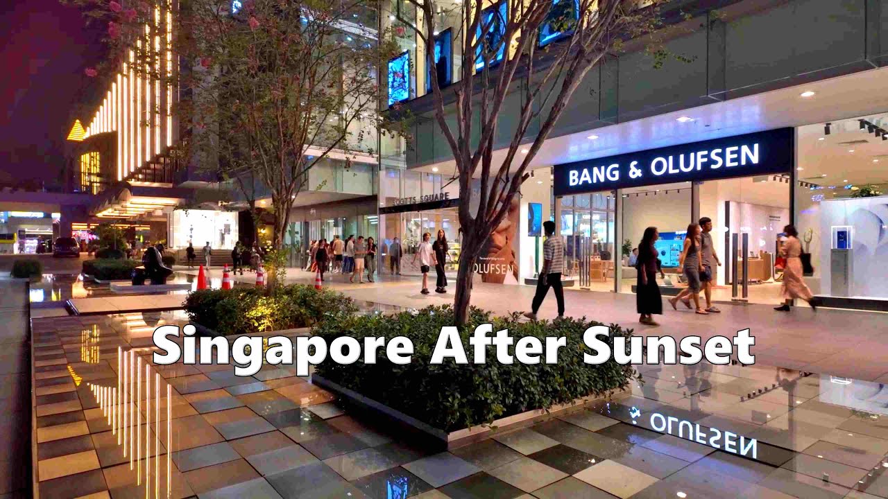 Orchard Road & Scott Road after sundown