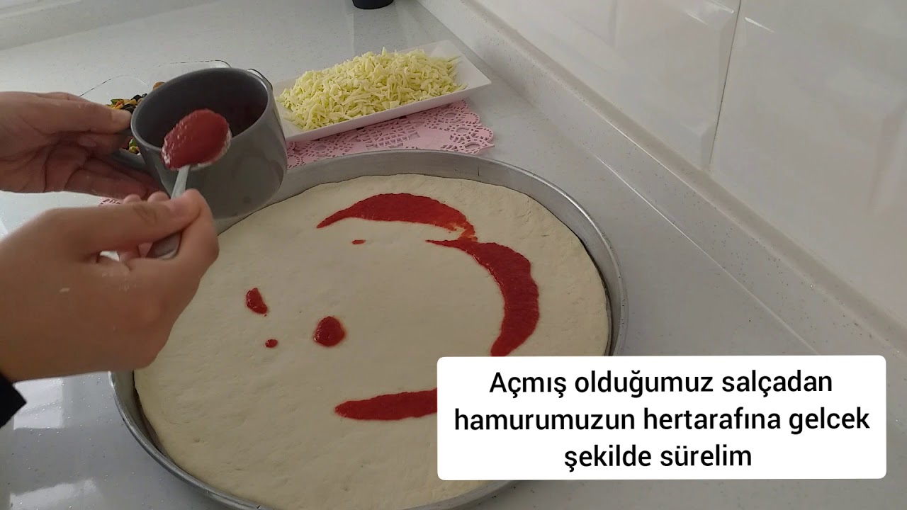 Karışık Bol Malzemeli Pizza