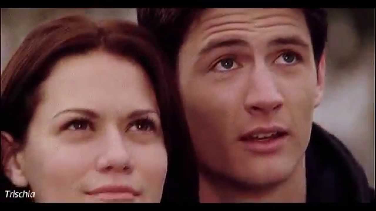 Nathan/Haley - Crazy in Love