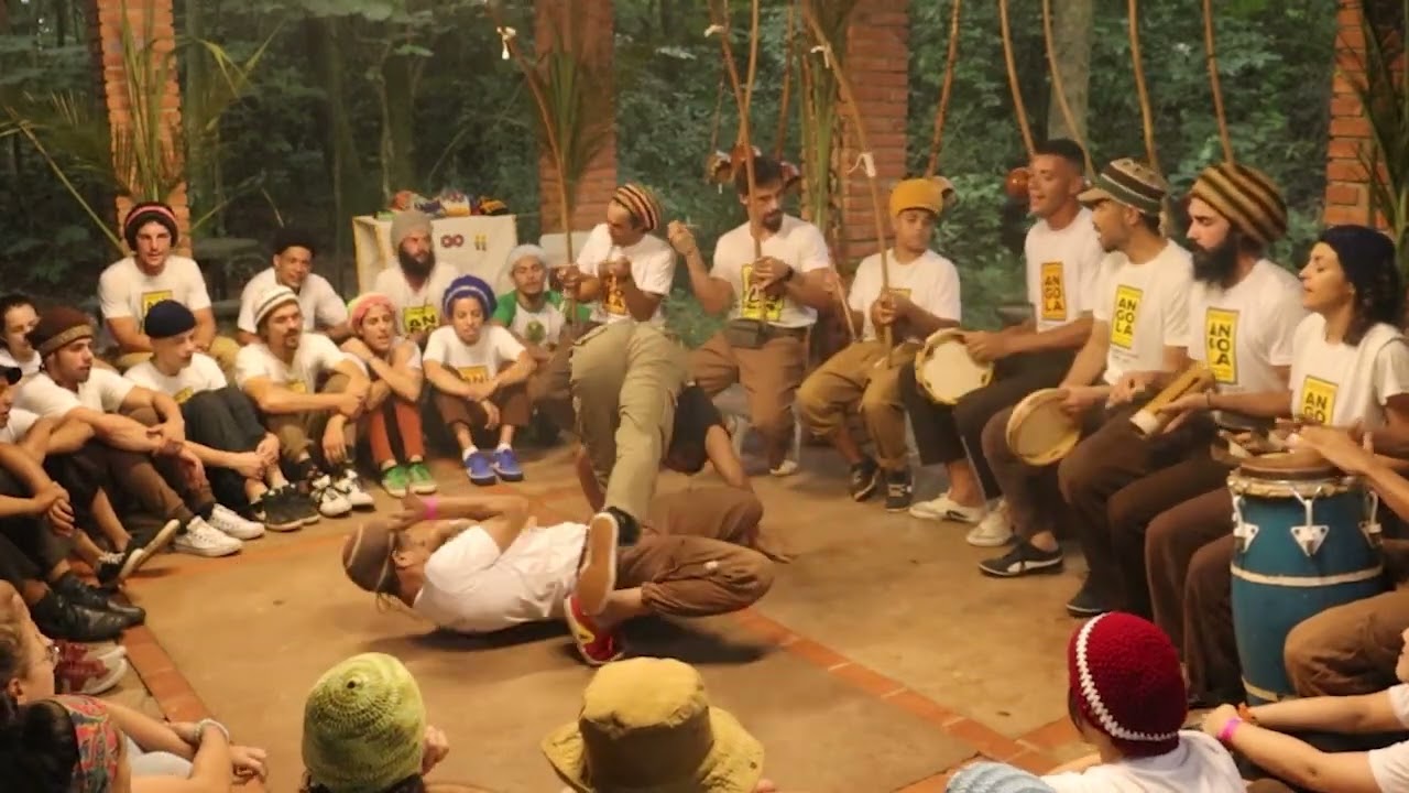 Capoeira Angola Traquejada pelo chão, iLai e Duh do Interior, março de 23. Assis - SP