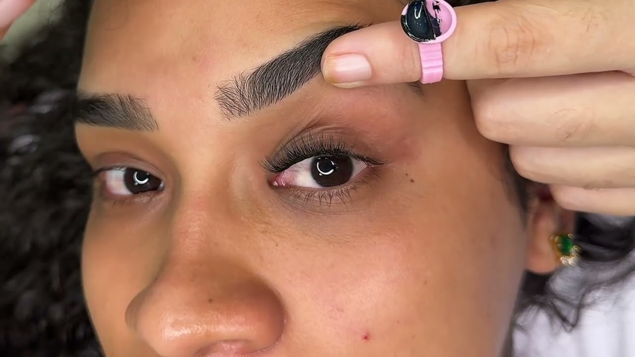 Cílios de tufinho seda com duração de até 30 dias mistura de cola perfeita 😍