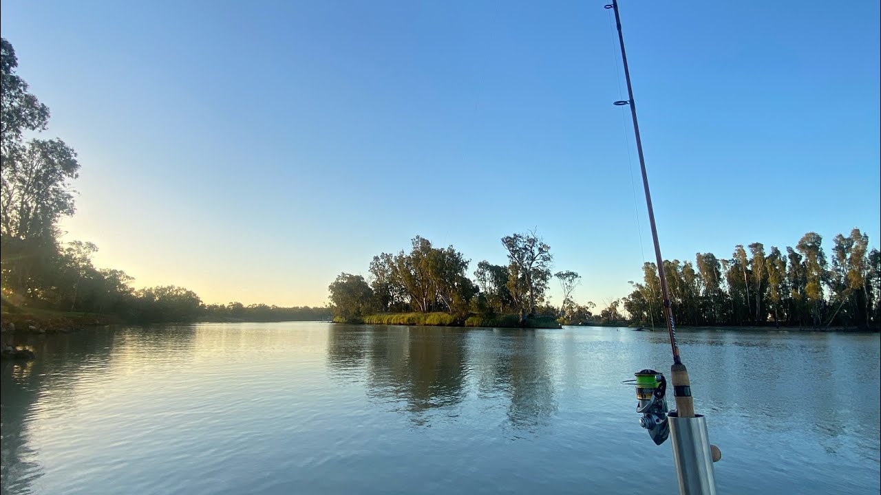 EP19 Loxton river fishing 