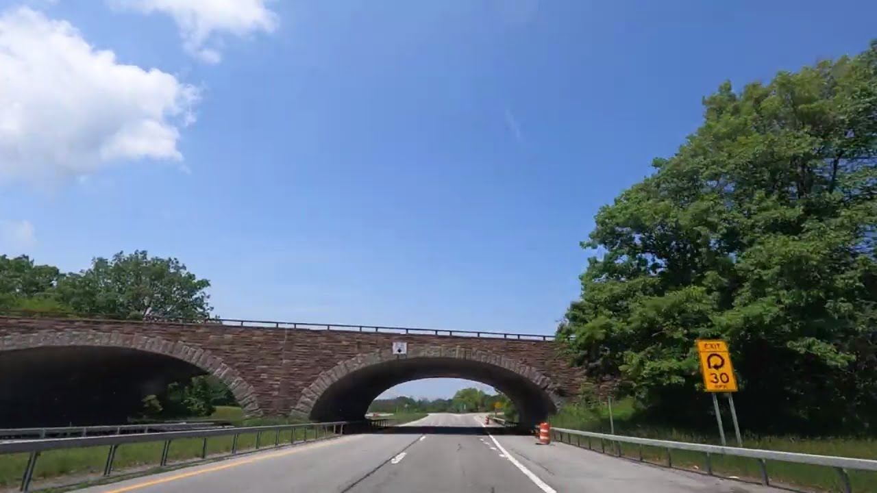 Lake Ontario State Parkway