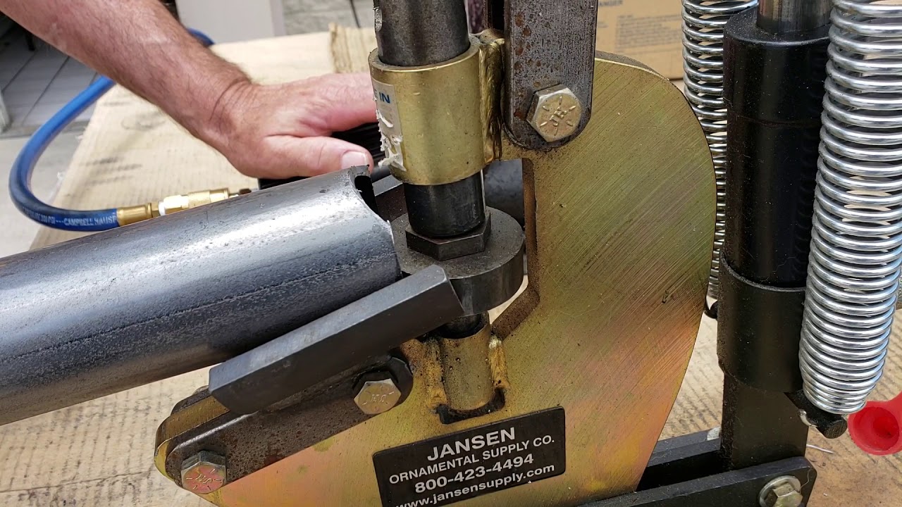 Hydraulic Pipe Notcher
