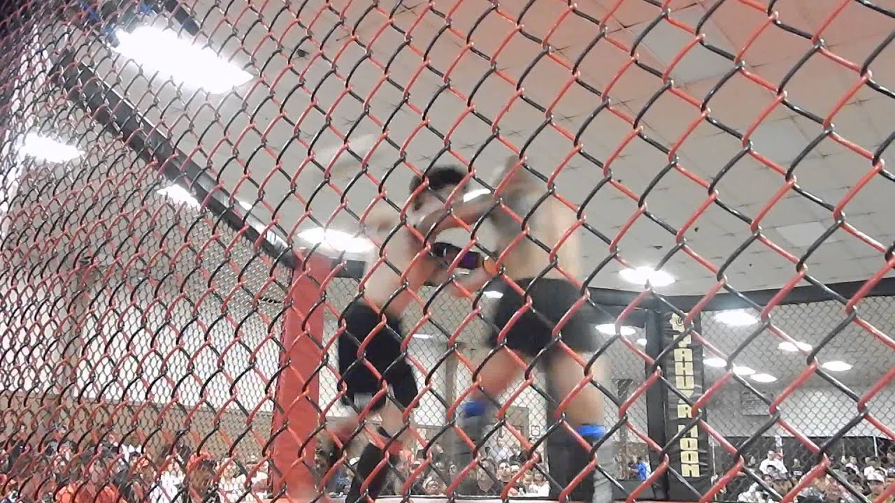 Daniel Austin vs Edward Mackey Hoplite Fights Rd1