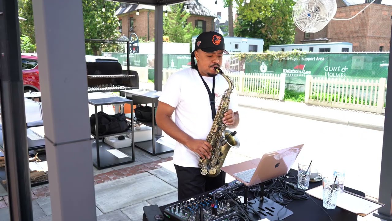 Floetry - Say Yes | R&B Saxophone Brunch Set | Amber Ox Williamsburg, VA