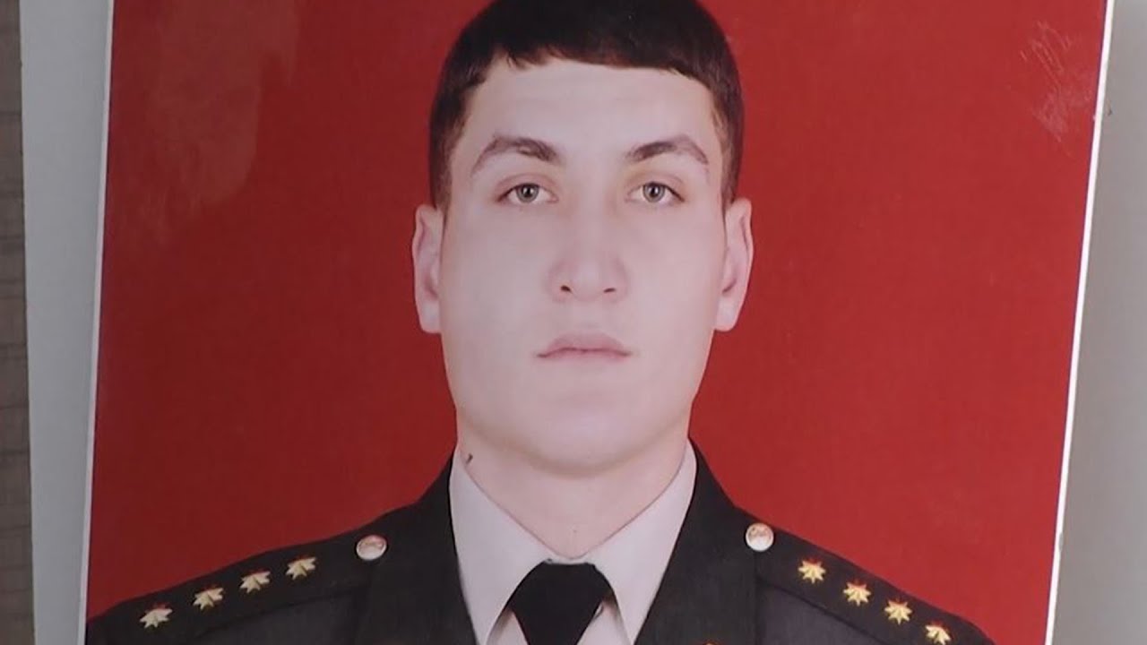 Şəhidliyindən 9 ay sonra torpağa tapşırılan kapitan Əkbər Pənahovun “Ocaq Əmanəti”