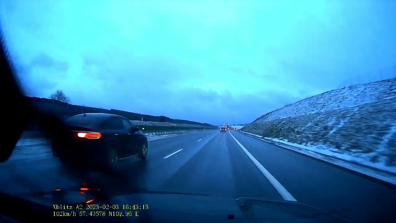 Xblitz A2 GPS   dzień /  noc - kamera przednia