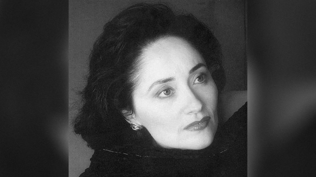 Soprano B&eacute;atrice Beer sings Dido's Lament from Henry Purcell's Dido & Aeneas