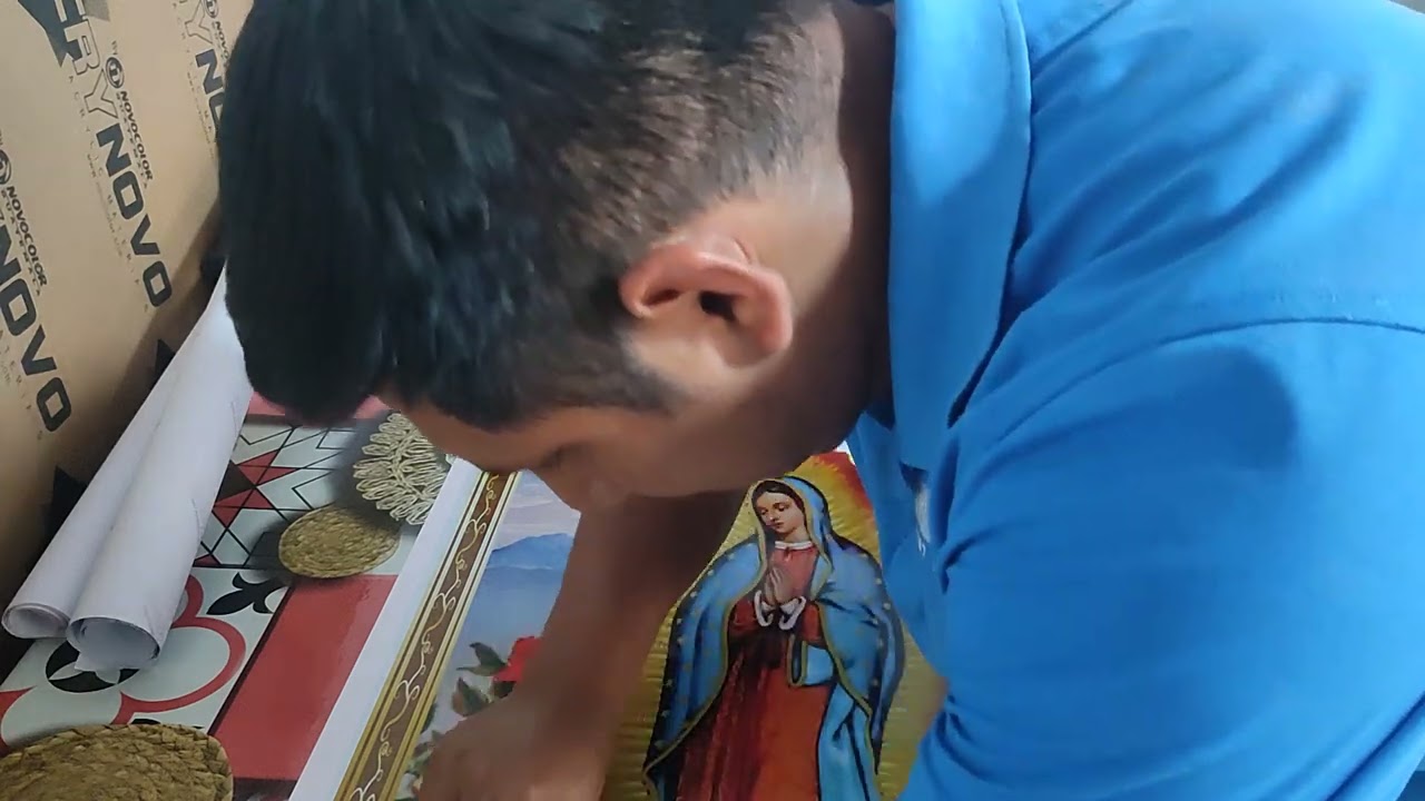 COMO PEGAR VINIL ADHESIVO EN PVC SIN DEJAR ARRUGAS NI BURBUJAS