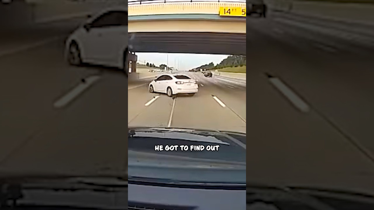 WILD Police Chase: Stolen Car&rsquo;s Axle RIPPED OFF by Grappler! 😱🚨 #shorts