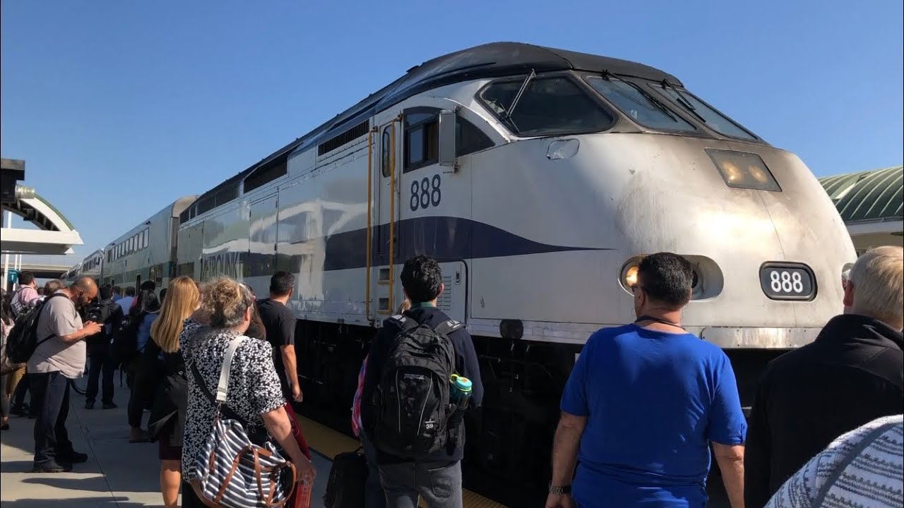 EARTH DAY SPECIAL: A ride on Metrolink train #806