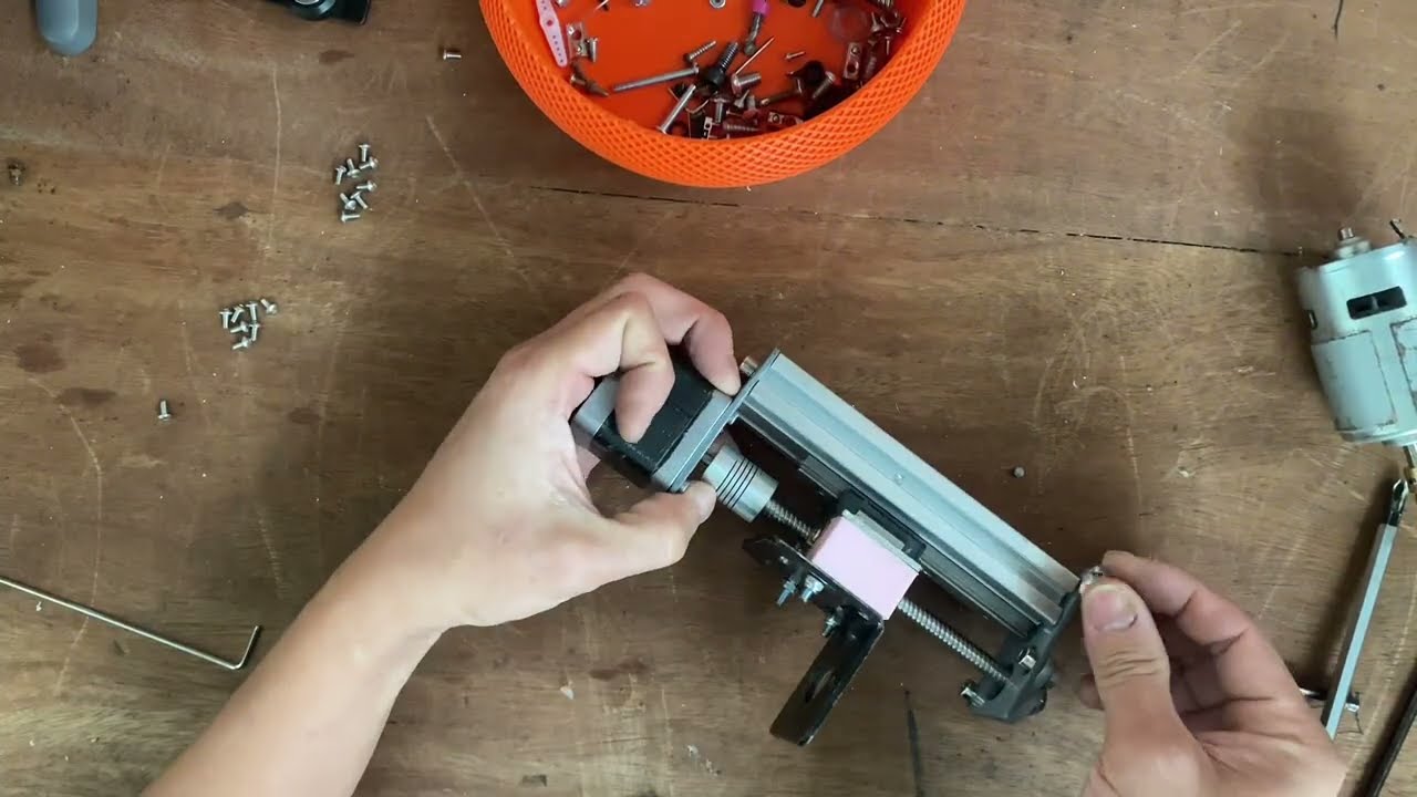 This One Upgrade Eliminated Play on My Mini CNC (X & Z Axis Linear Rails Mod)