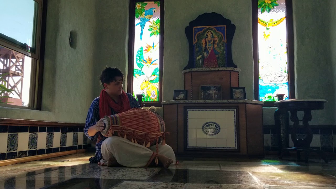 Mridanga Freestyle | Haladhar Das (Student - Age 14!)