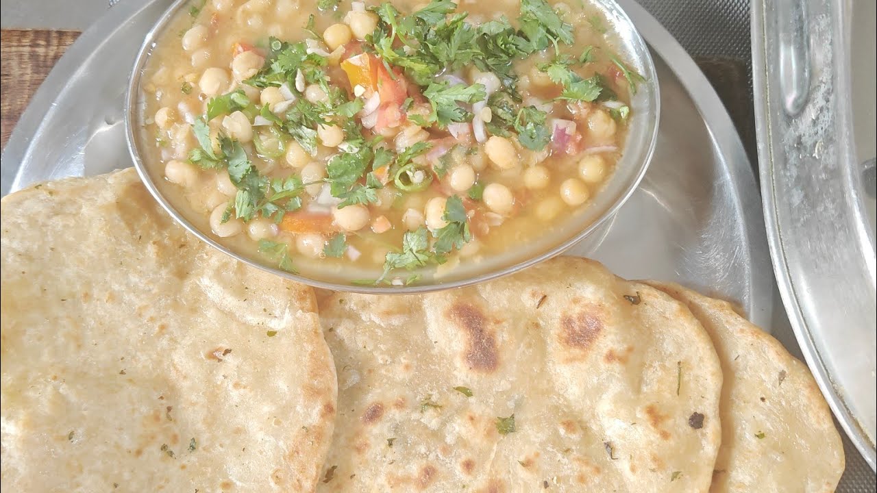 छोले कुलचे रेसिपी